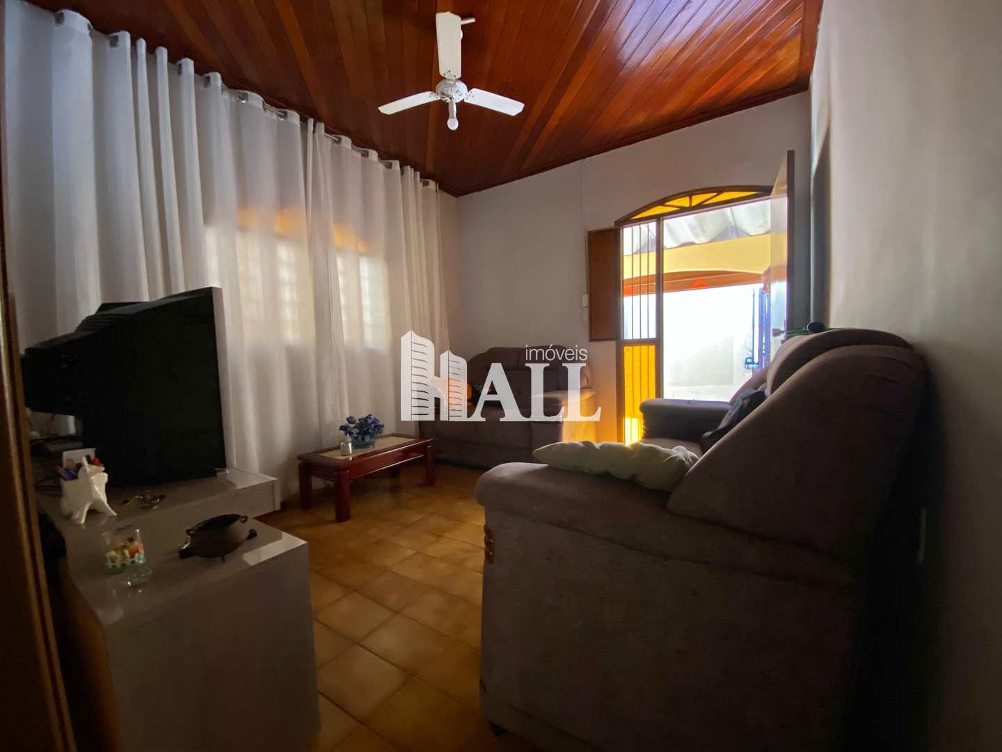 Casa à venda com 2 quartos, 270m² - Foto 4