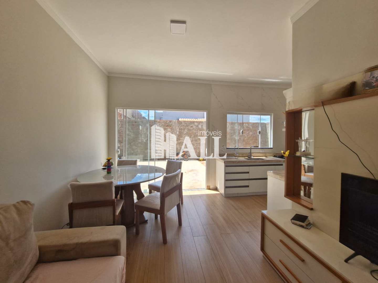 Casa à venda com 3 quartos, 77m² - Foto 5