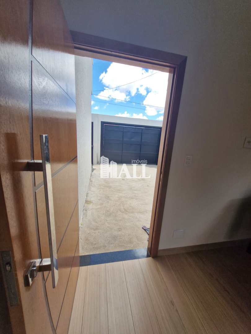 Casa à venda com 3 quartos, 77m² - Foto 16