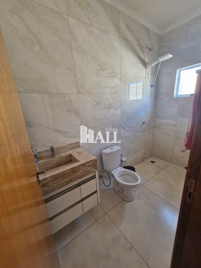 Casa à venda com 3 quartos, 77m² - Foto 13