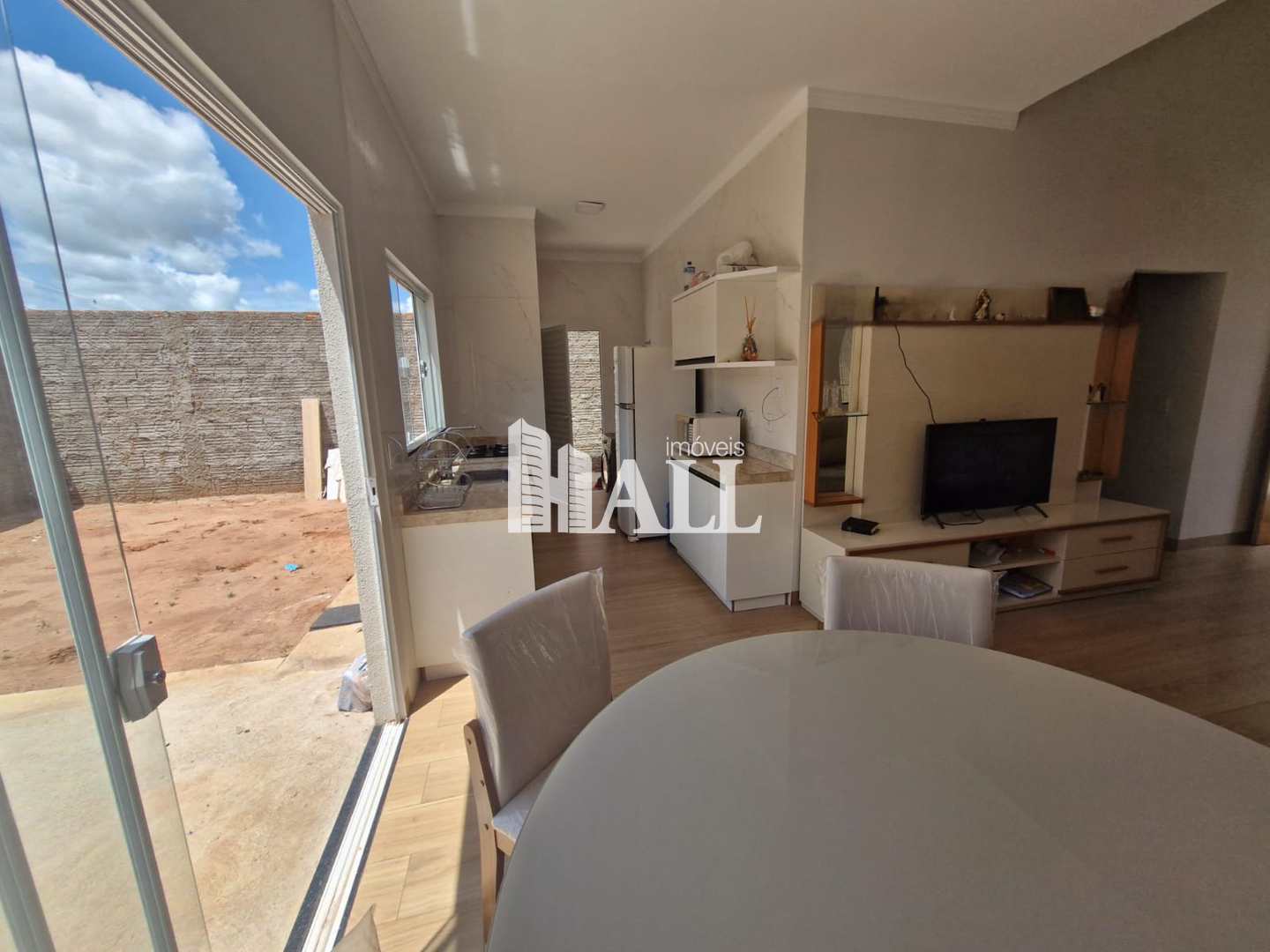 Casa à venda com 3 quartos, 77m² - Foto 7