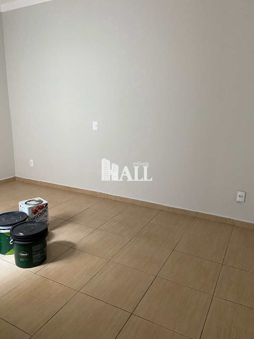 Casa à venda com 2 quartos, 80m² - Foto 3