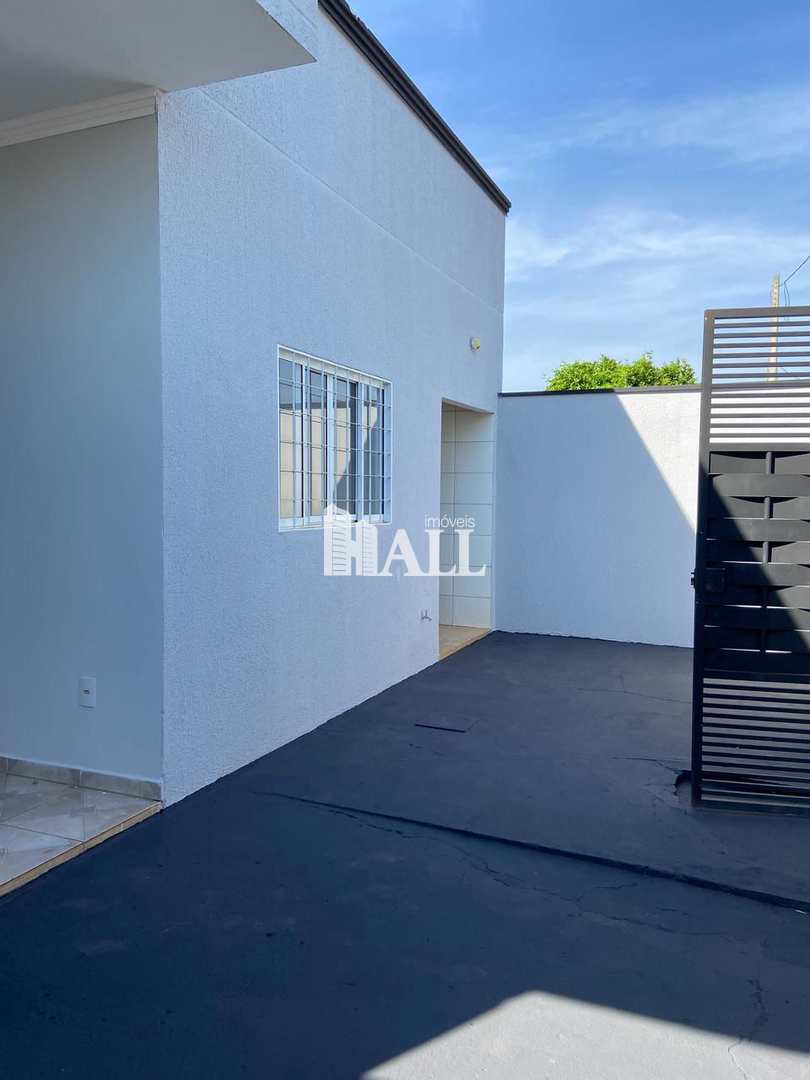 Casa à venda com 2 quartos, 80m² - Foto 11