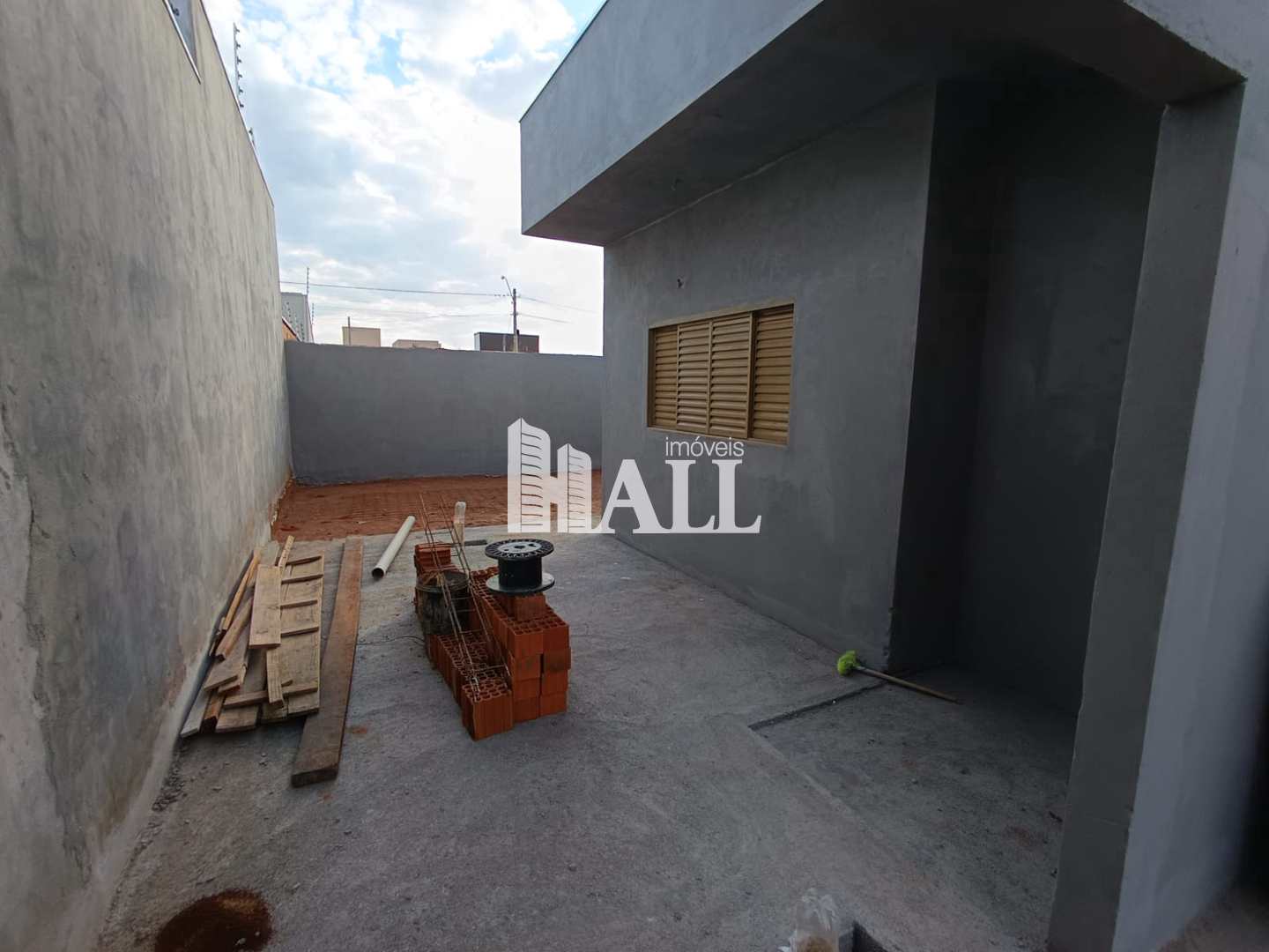Casa à venda com 2 quartos, 70m² - Foto 17