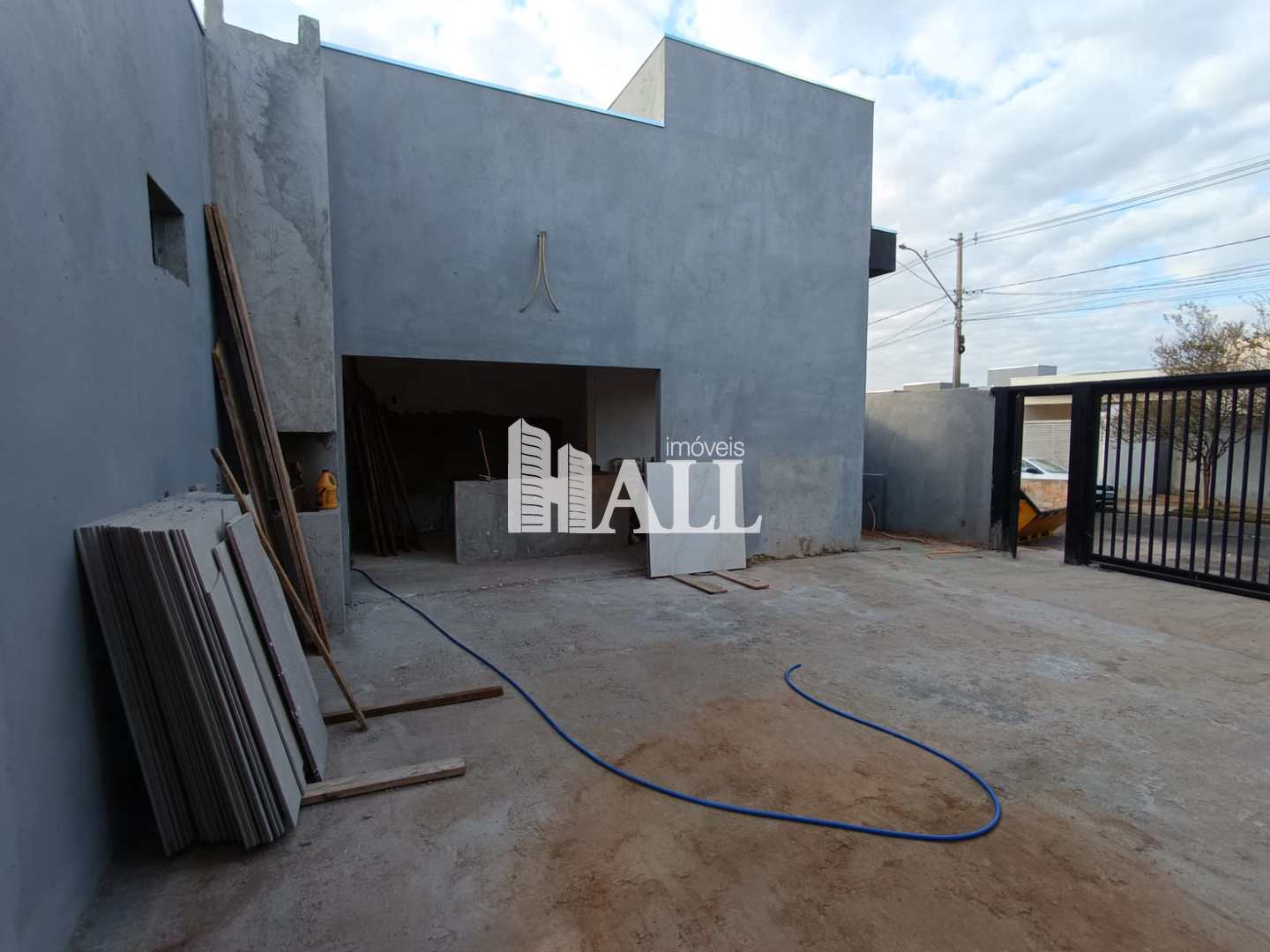 Casa à venda com 2 quartos, 70m² - Foto 11