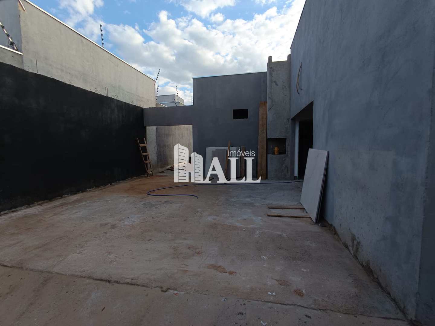 Casa à venda com 2 quartos, 70m² - Foto 7