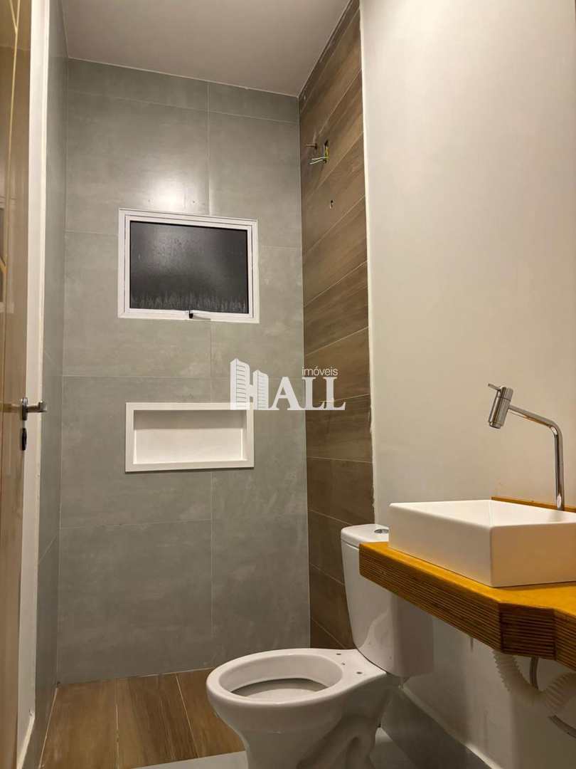 Casa à venda com 2 quartos, 62m² - Foto 11