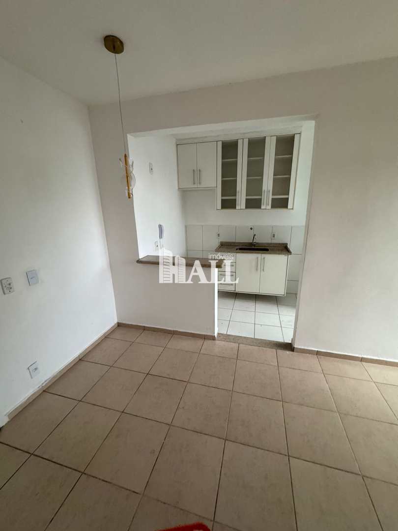 Apartamento à venda com 2 quartos, 65m² - Foto 3