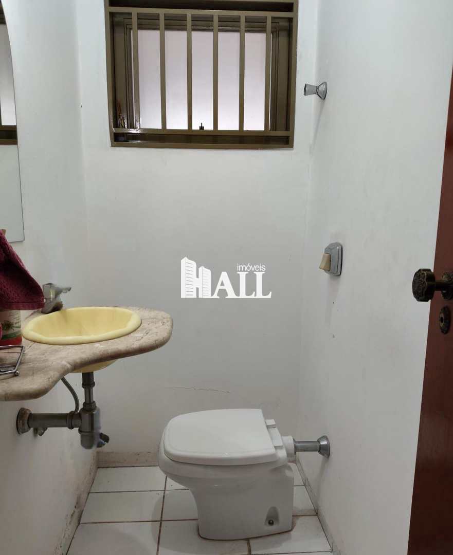 Casa à venda com 3 quartos, 210m² - Foto 15