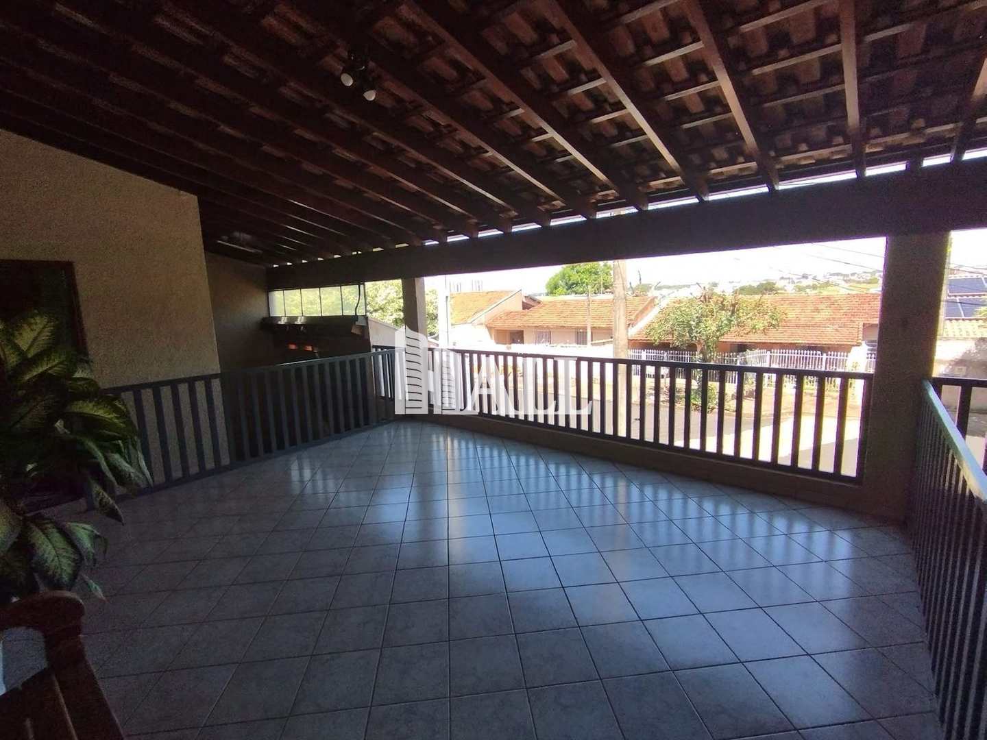 Casa à venda com 3 quartos, 200m² - Foto 7