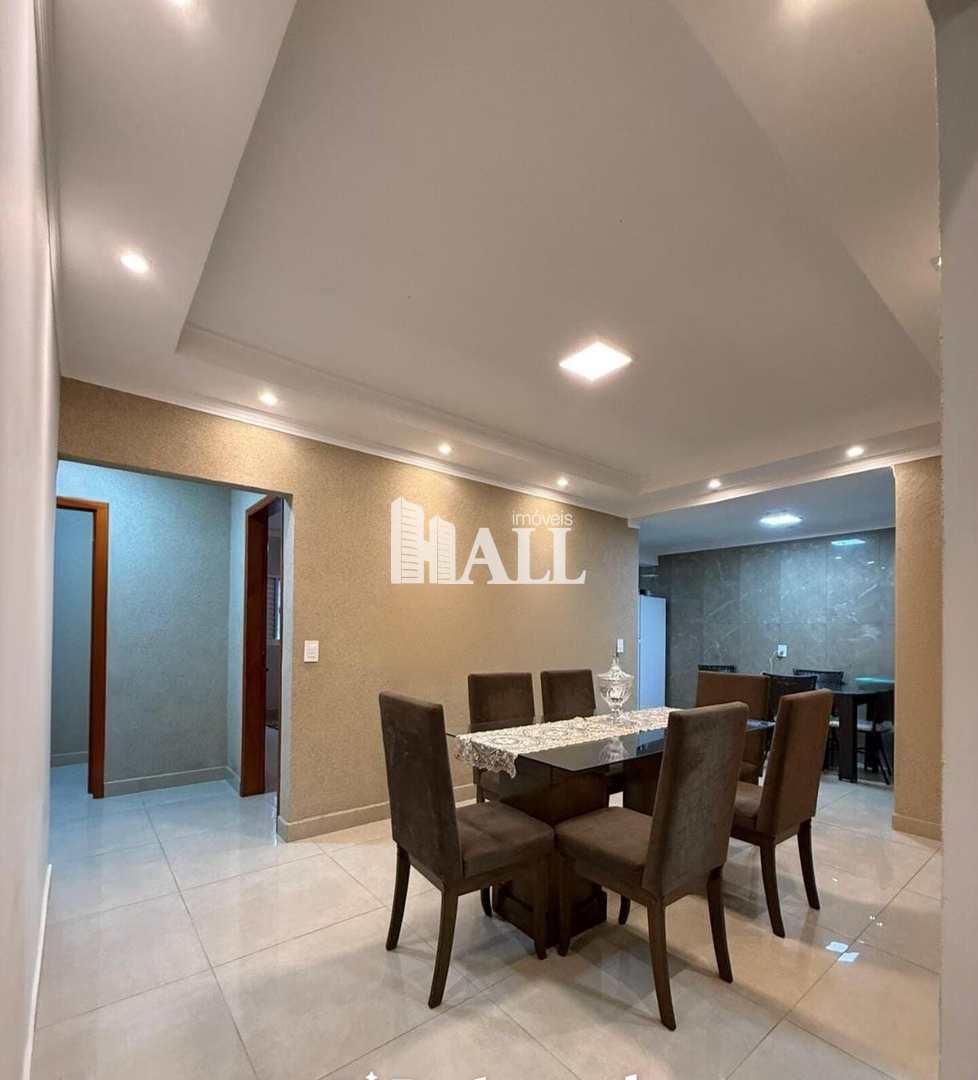 Casa à venda com 3 quartos, 105m² - Foto 4