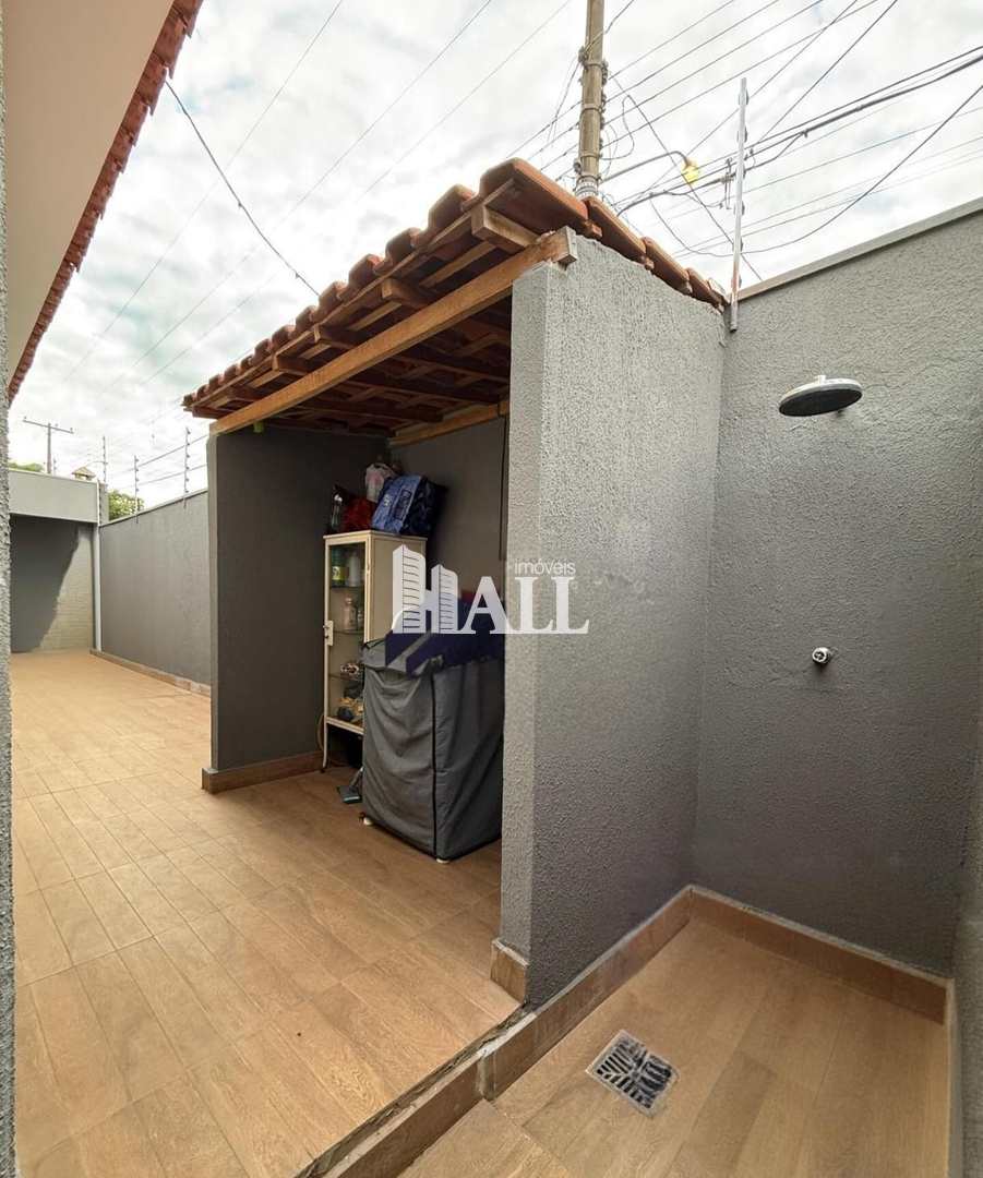 Casa à venda com 3 quartos, 105m² - Foto 17