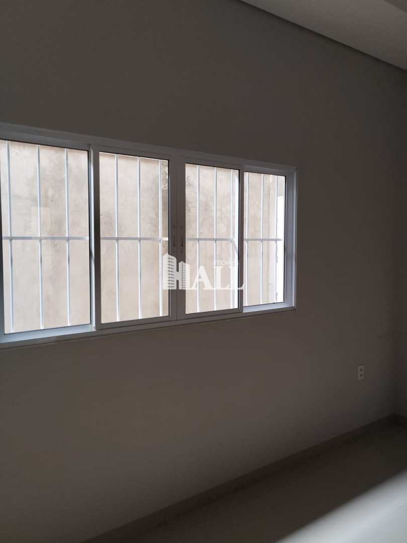 Casa à venda com 2 quartos, 200m² - Foto 5