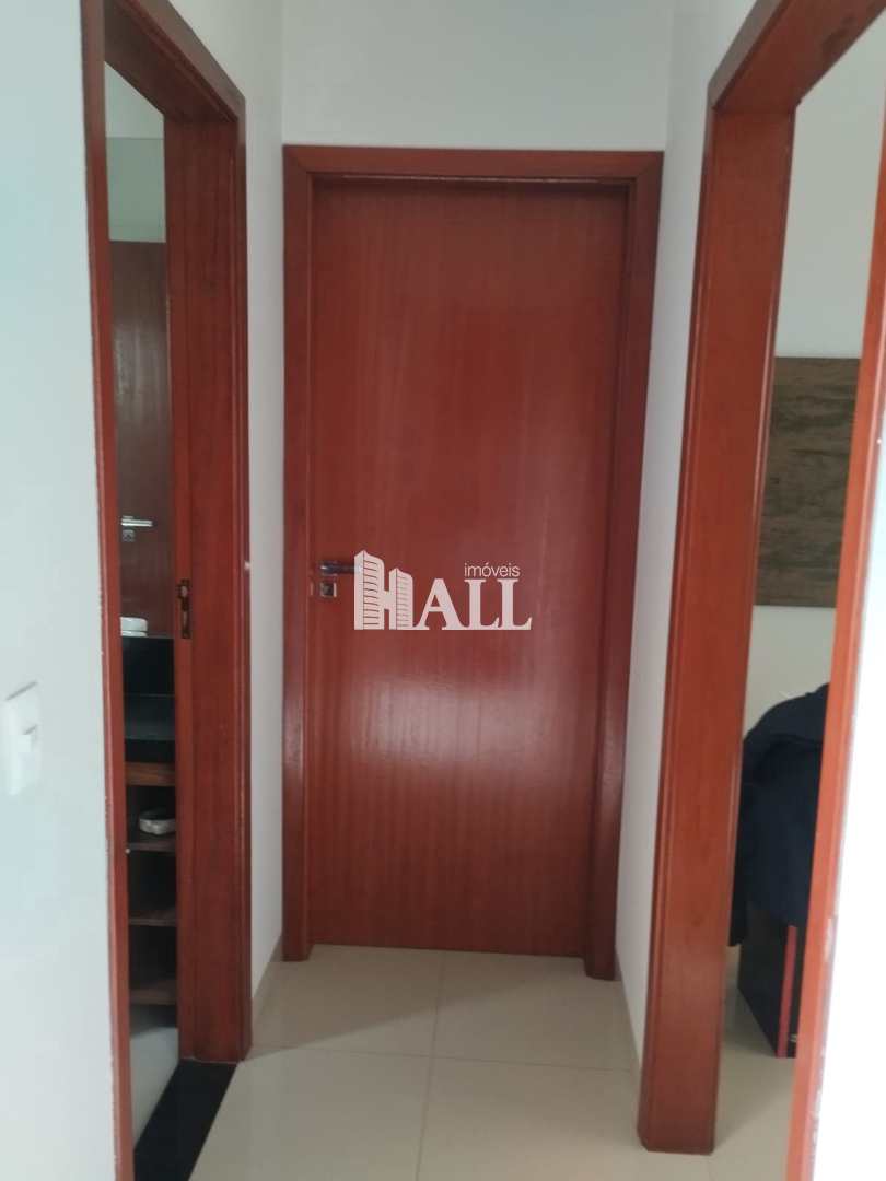 Casa à venda com 2 quartos, 200m² - Foto 8