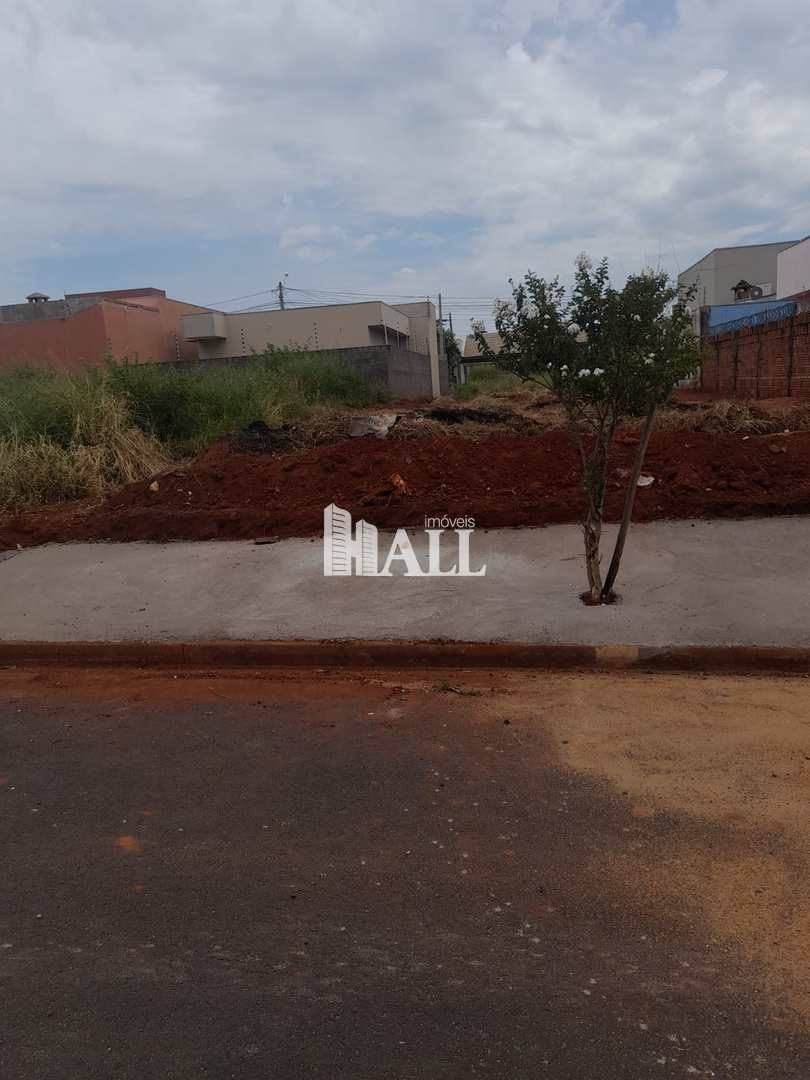 Terreno à venda, 200m² - Foto 1