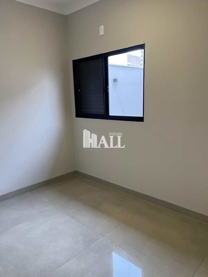 Casa à venda com 3 quartos, 100m² - Foto 4