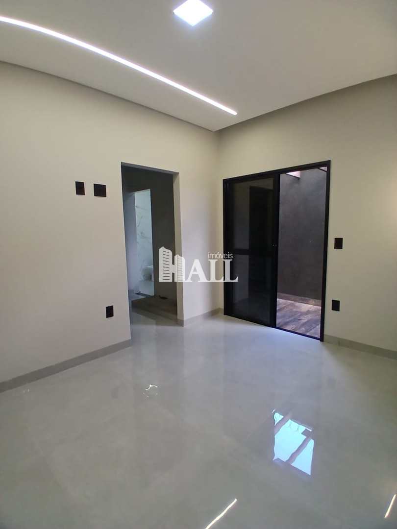 Casa à venda com 3 quartos, 136m² - Foto 12