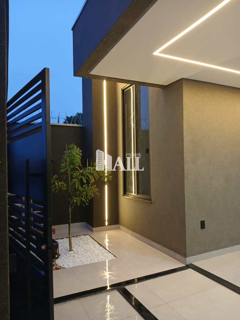 Casa à venda com 3 quartos, 136m² - Foto 25