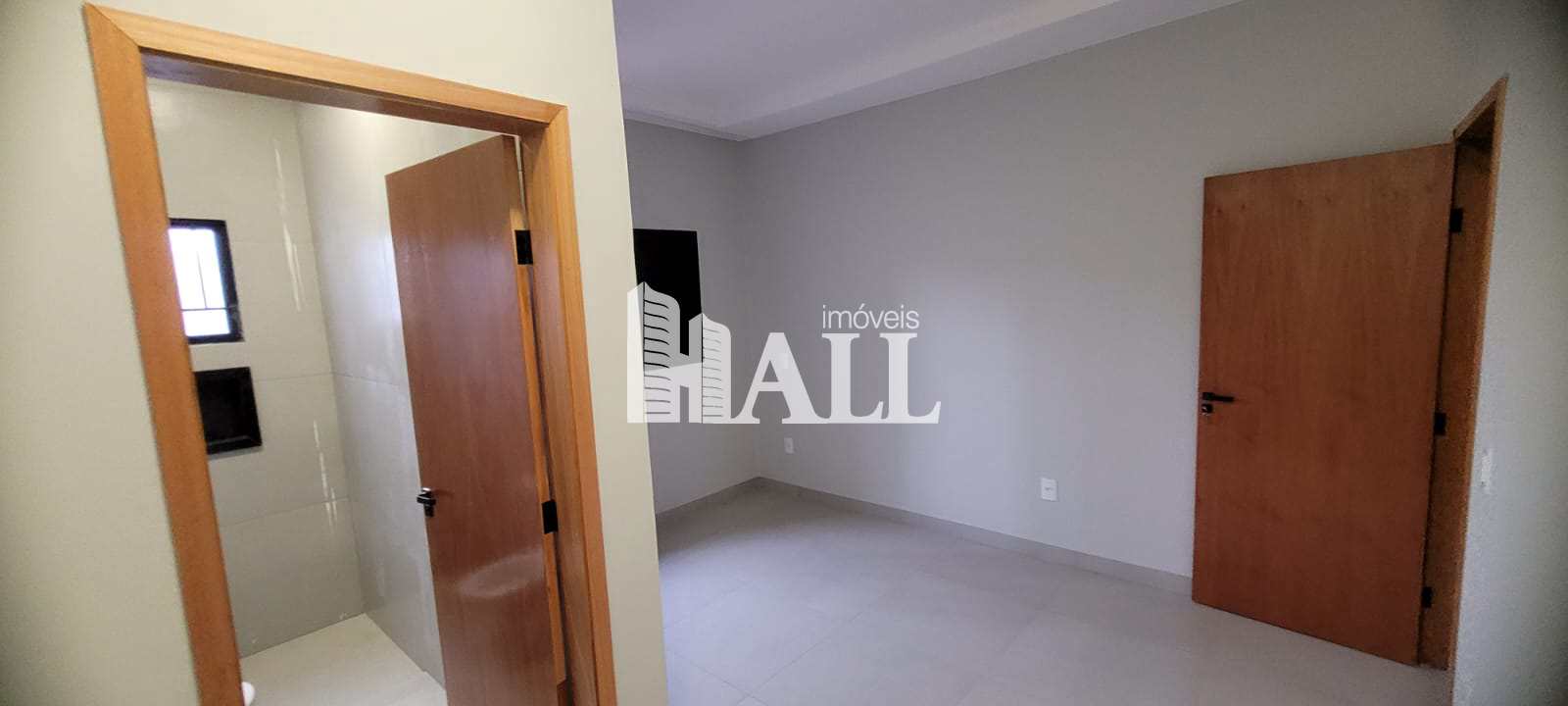 Casa à venda com 2 quartos, 70m² - Foto 5
