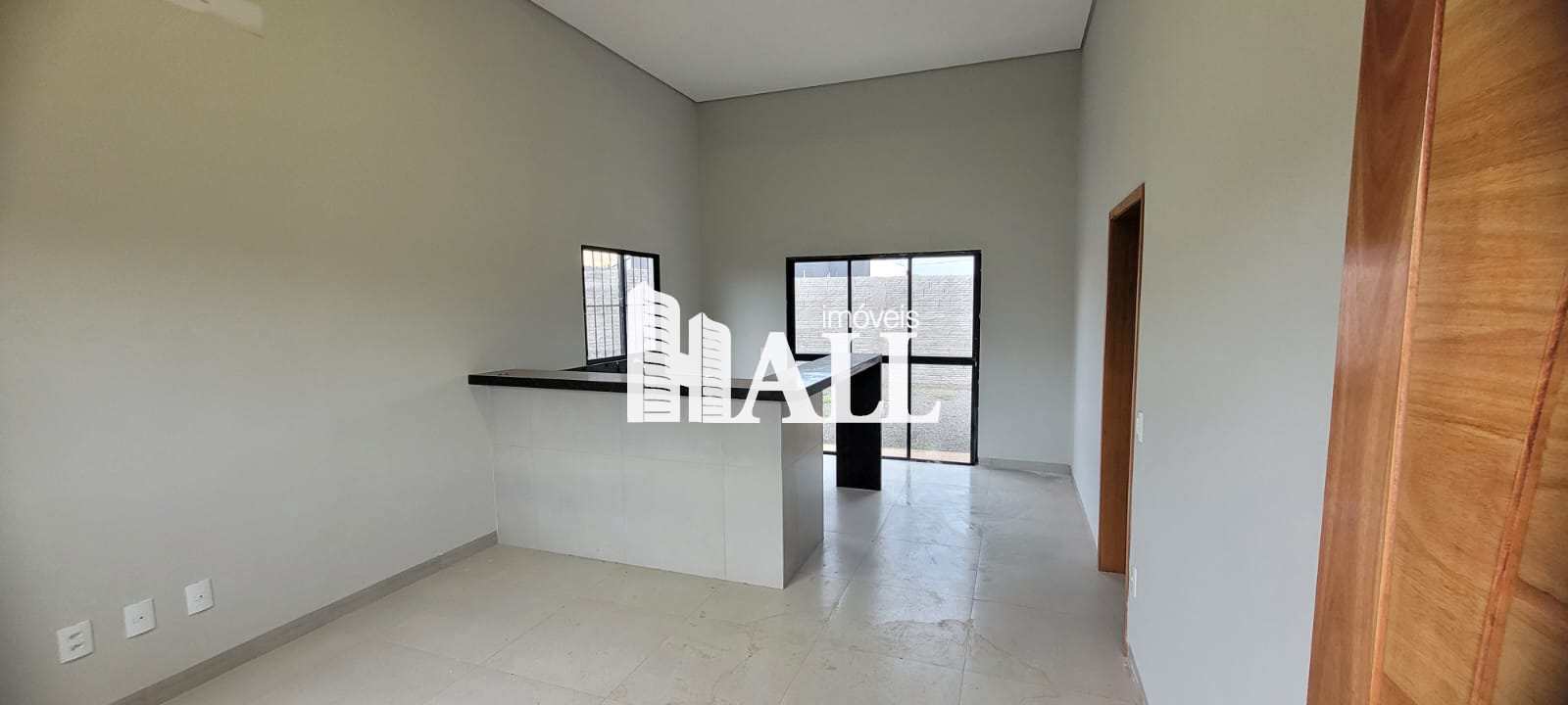 Casa à venda com 2 quartos, 70m² - Foto 10