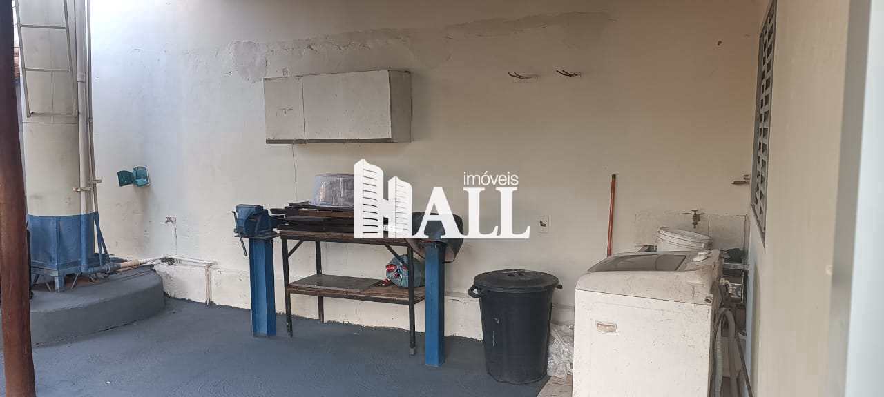 Chácara à venda com 2 quartos, 200m² - Foto 22