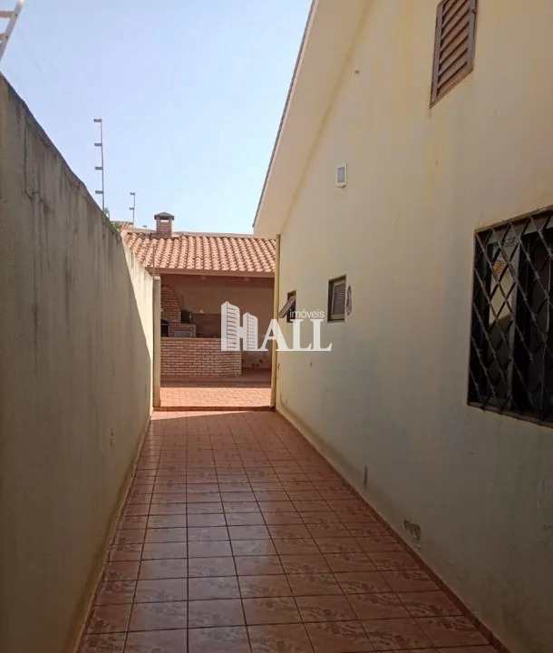 Casa à venda com 3 quartos, 220m² - Foto 9