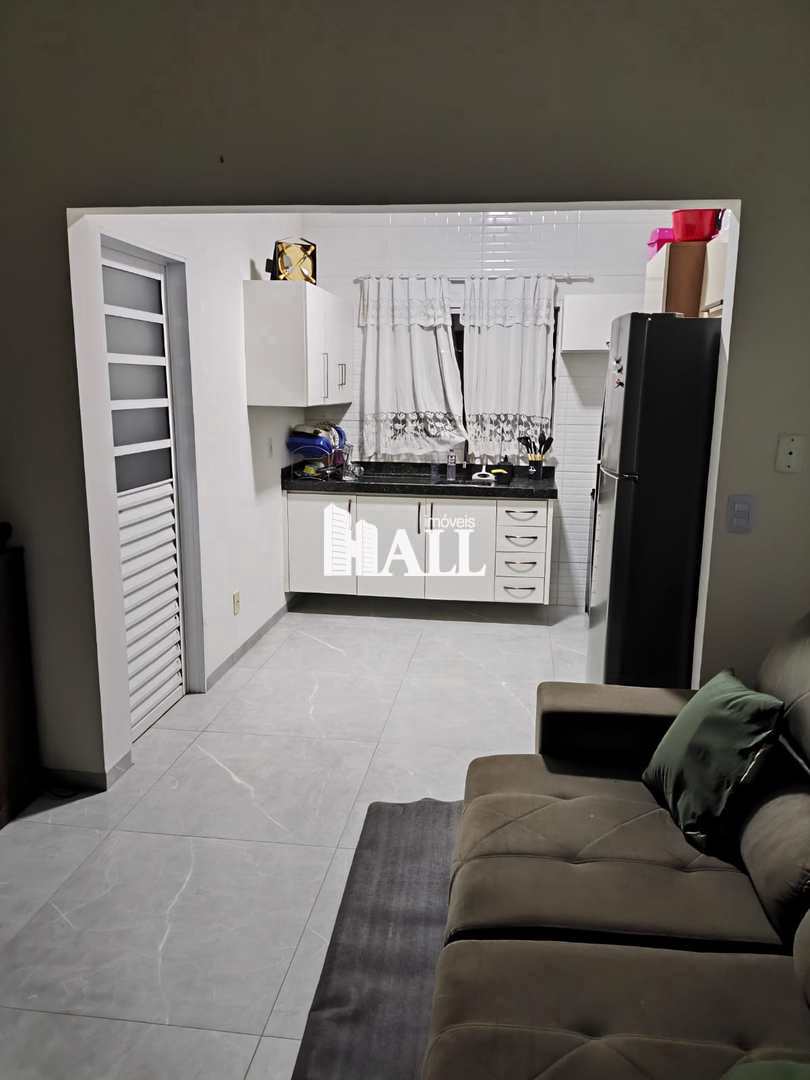 Casa à venda com 3 quartos, 85m² - Foto 11