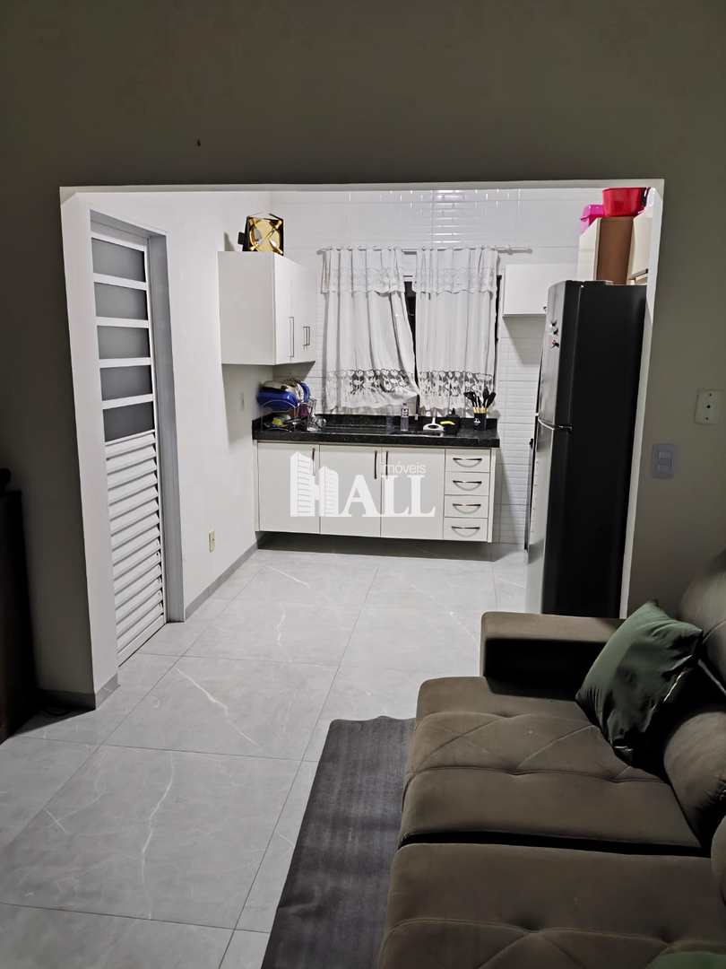 Casa à venda com 3 quartos, 85m² - Foto 4