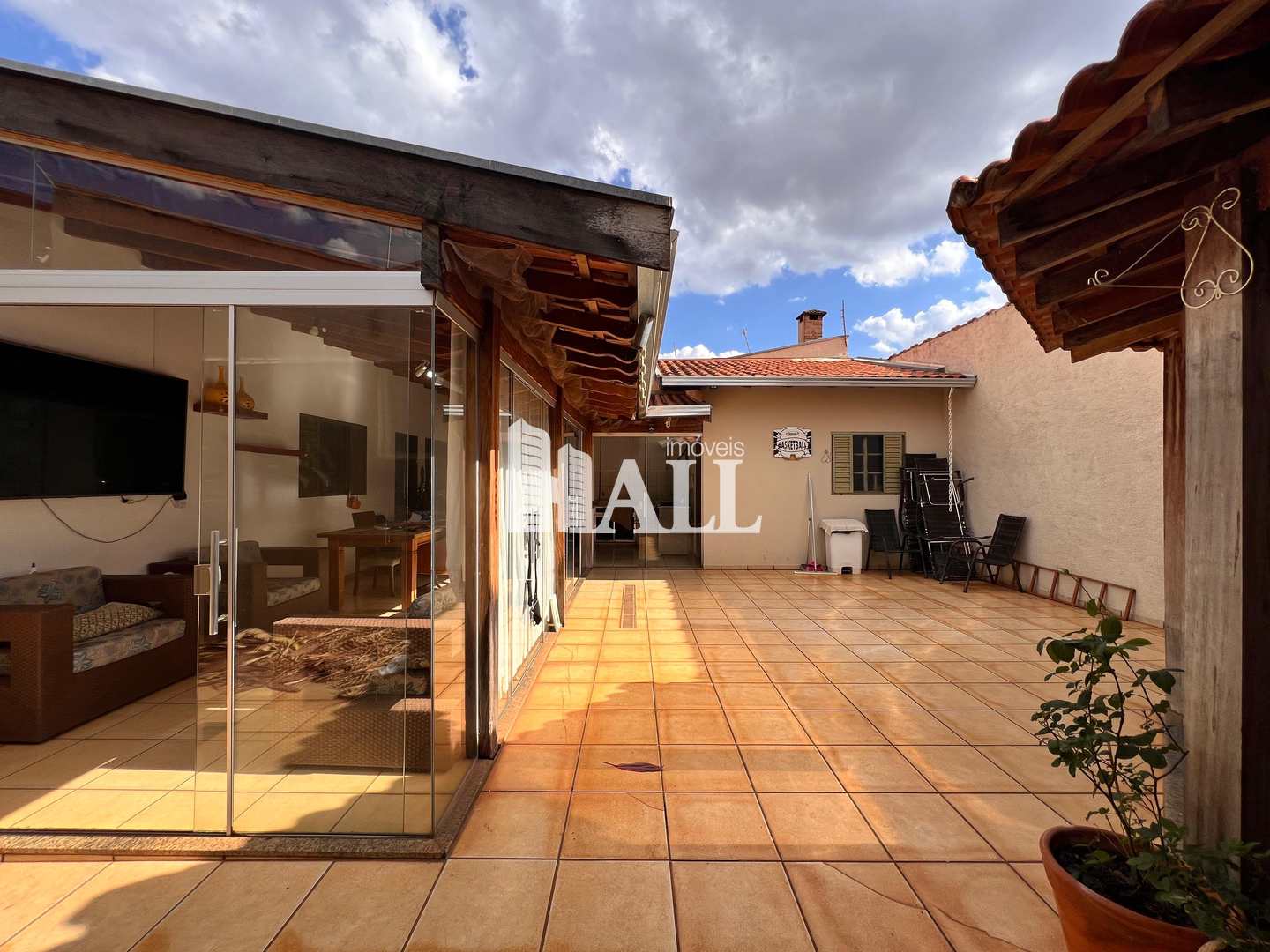 Casa à venda com 4 quartos, 235m² - Foto 26