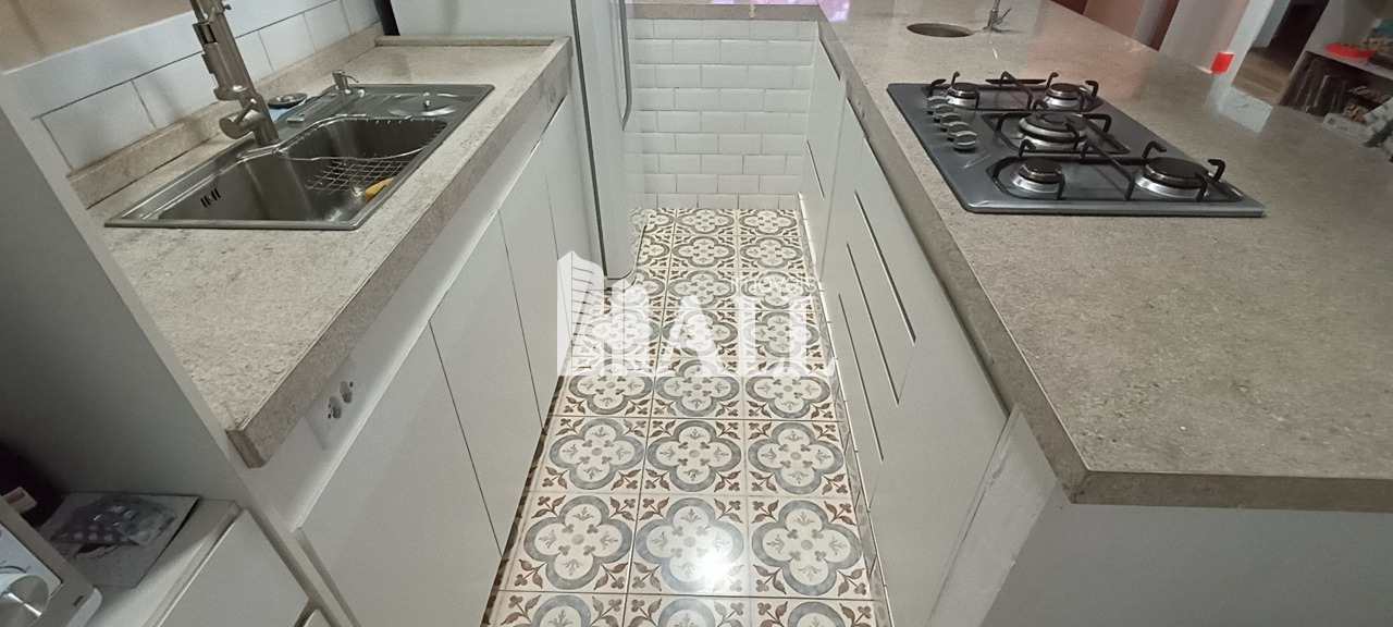 Casa à venda com 2 quartos, 166m² - Foto 10