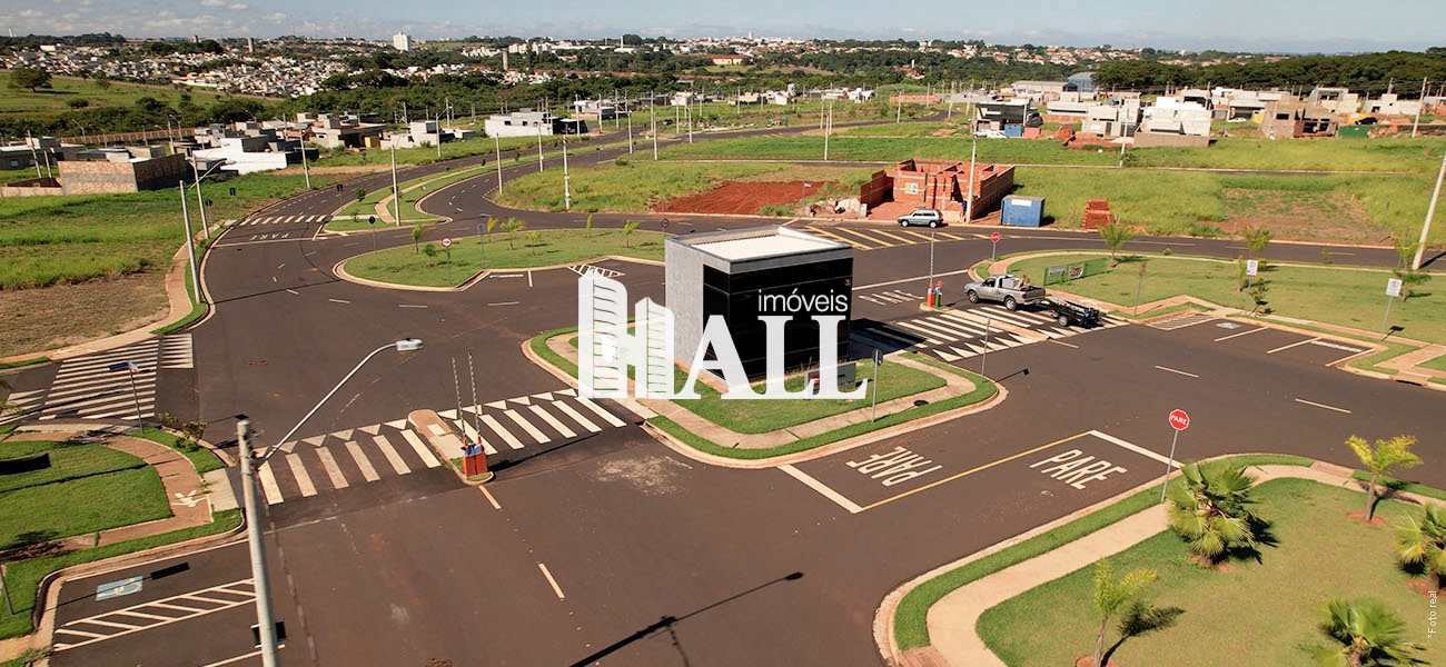 Terreno à venda, 226m² - Foto 1
