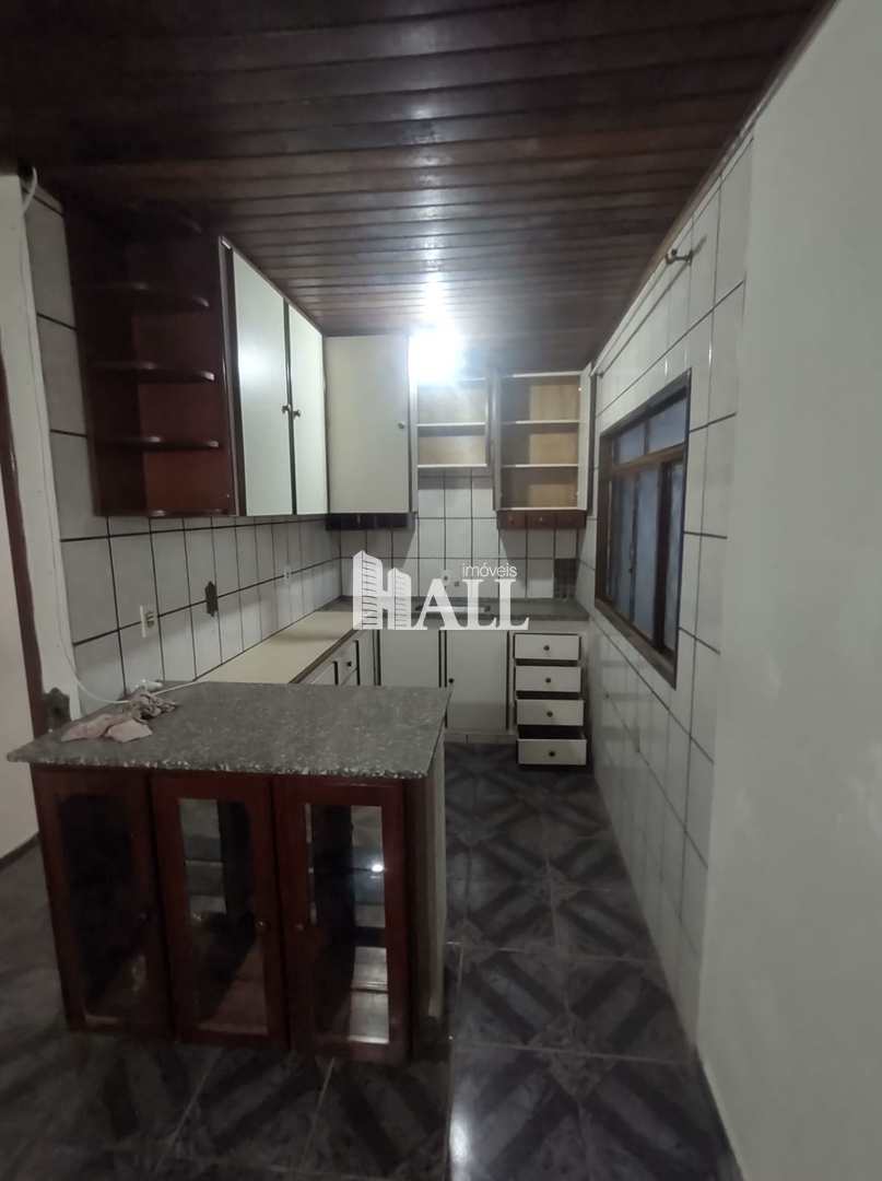 Casa à venda com 3 quartos, 175m² - Foto 4