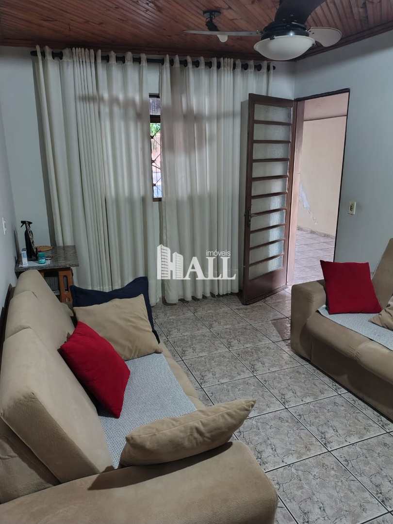 Casa à venda com 3 quartos, 160m² - Foto 2