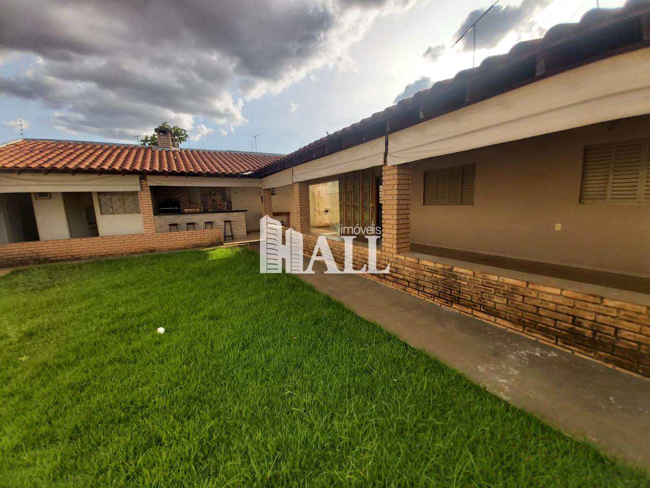 Casa à venda com 3 quartos, 230m² - Foto 36