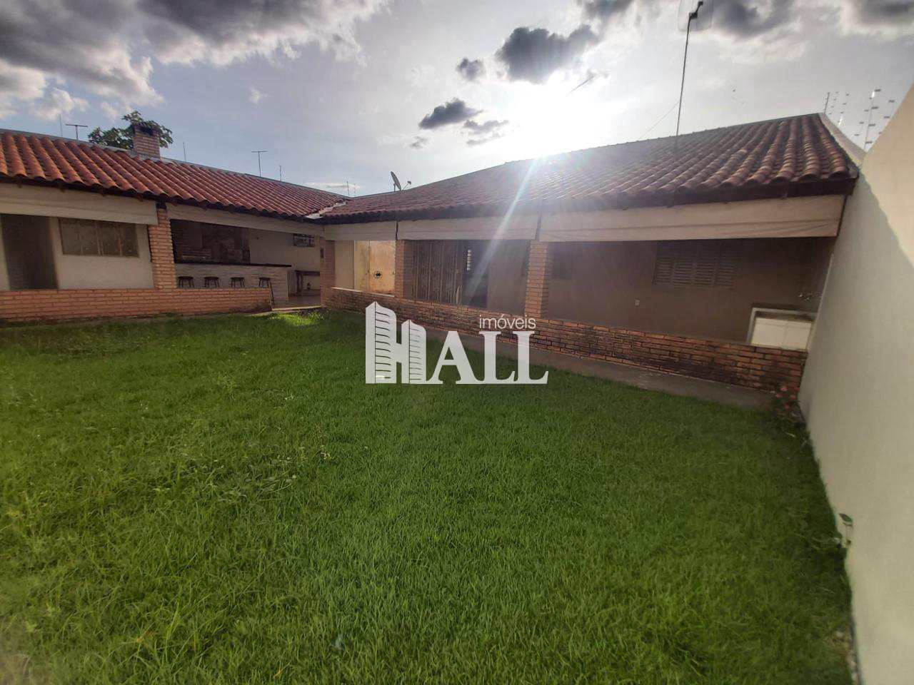 Casa à venda com 3 quartos, 230m² - Foto 37