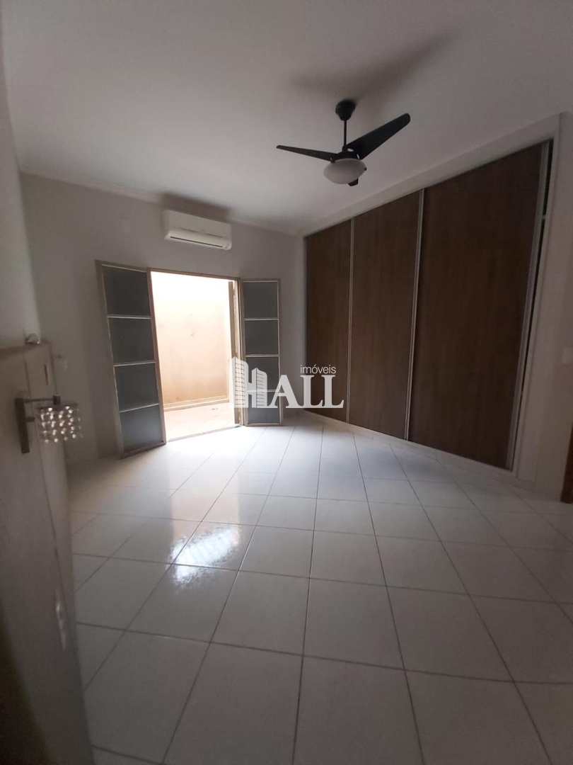 Casa à venda com 3 quartos, 230m² - Foto 9