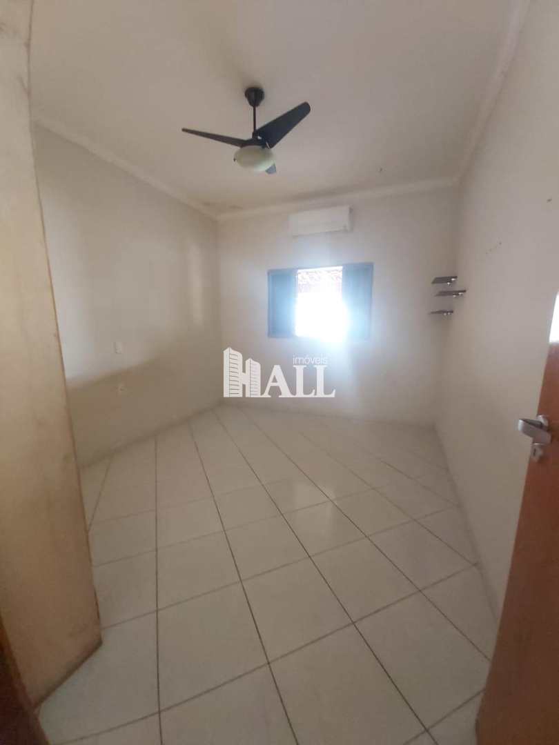 Casa à venda com 3 quartos, 230m² - Foto 12