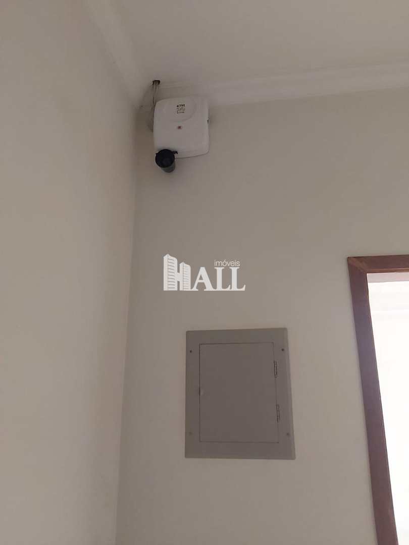 Casa à venda com 3 quartos, 230m² - Foto 16