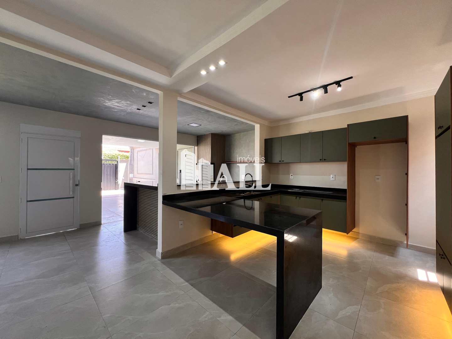 Casa à venda com 3 quartos, 175m² - Foto 5