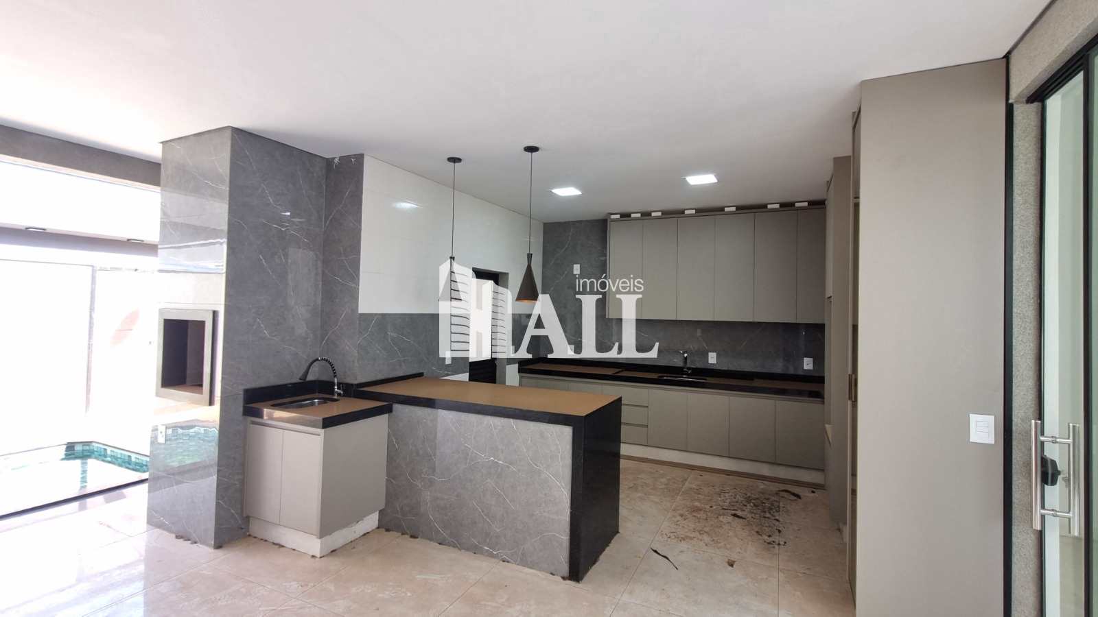 Casa de Condomínio à venda com 3 quartos, 150m² - Foto 4