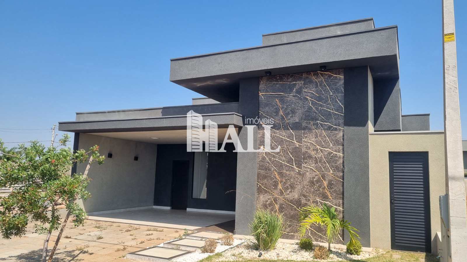 Casa de Condomínio à venda com 3 quartos, 150m² - Foto 1