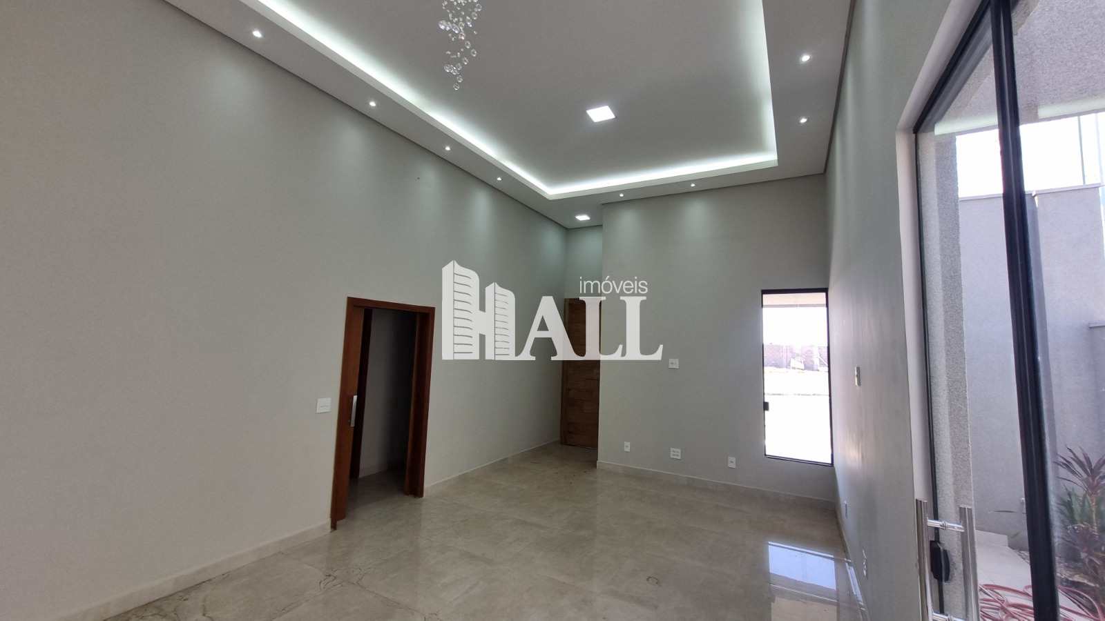 Casa de Condomínio à venda com 3 quartos, 150m² - Foto 2