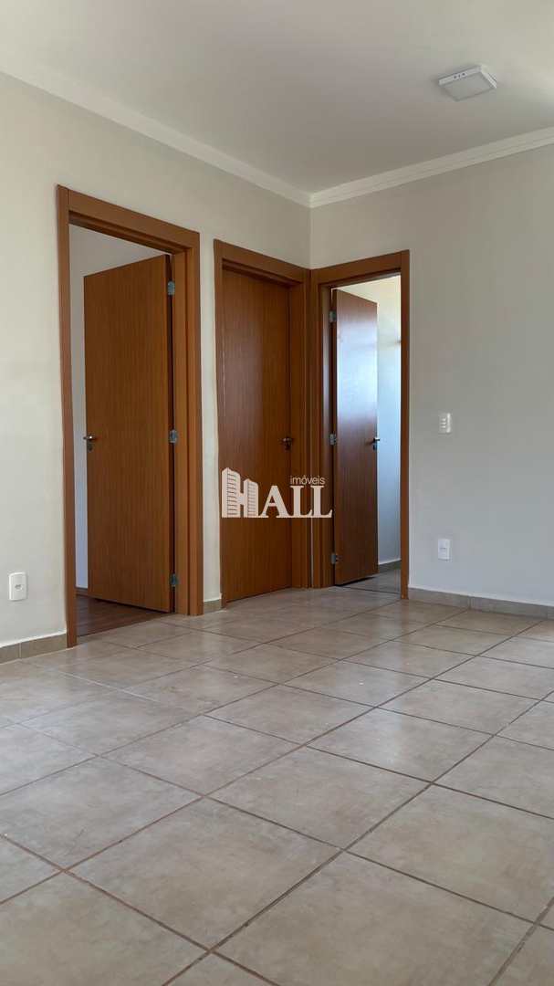 Apartamento à venda com 2 quartos, 44m² - Foto 4