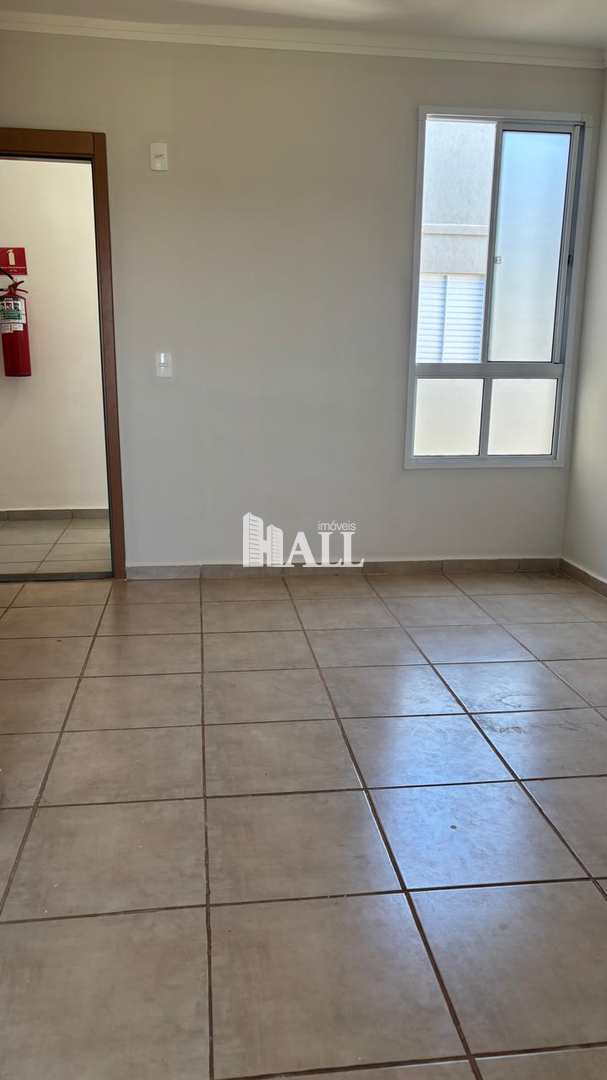 Apartamento à venda com 2 quartos, 44m² - Foto 3
