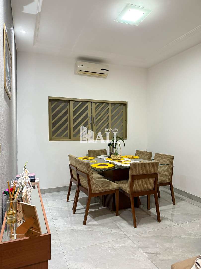 Casa à venda com 3 quartos, 130m² - Foto 10
