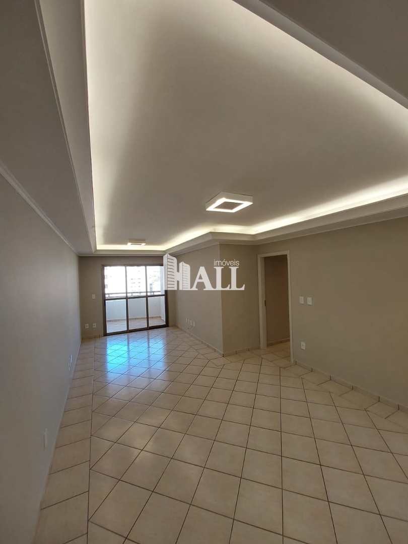 Apartamento à venda com 3 quartos, 115m² - Foto 1