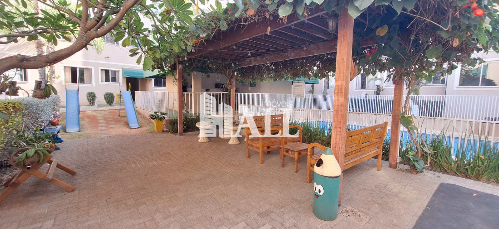 Apartamento à venda com 2 quartos, 42m² - Foto 15
