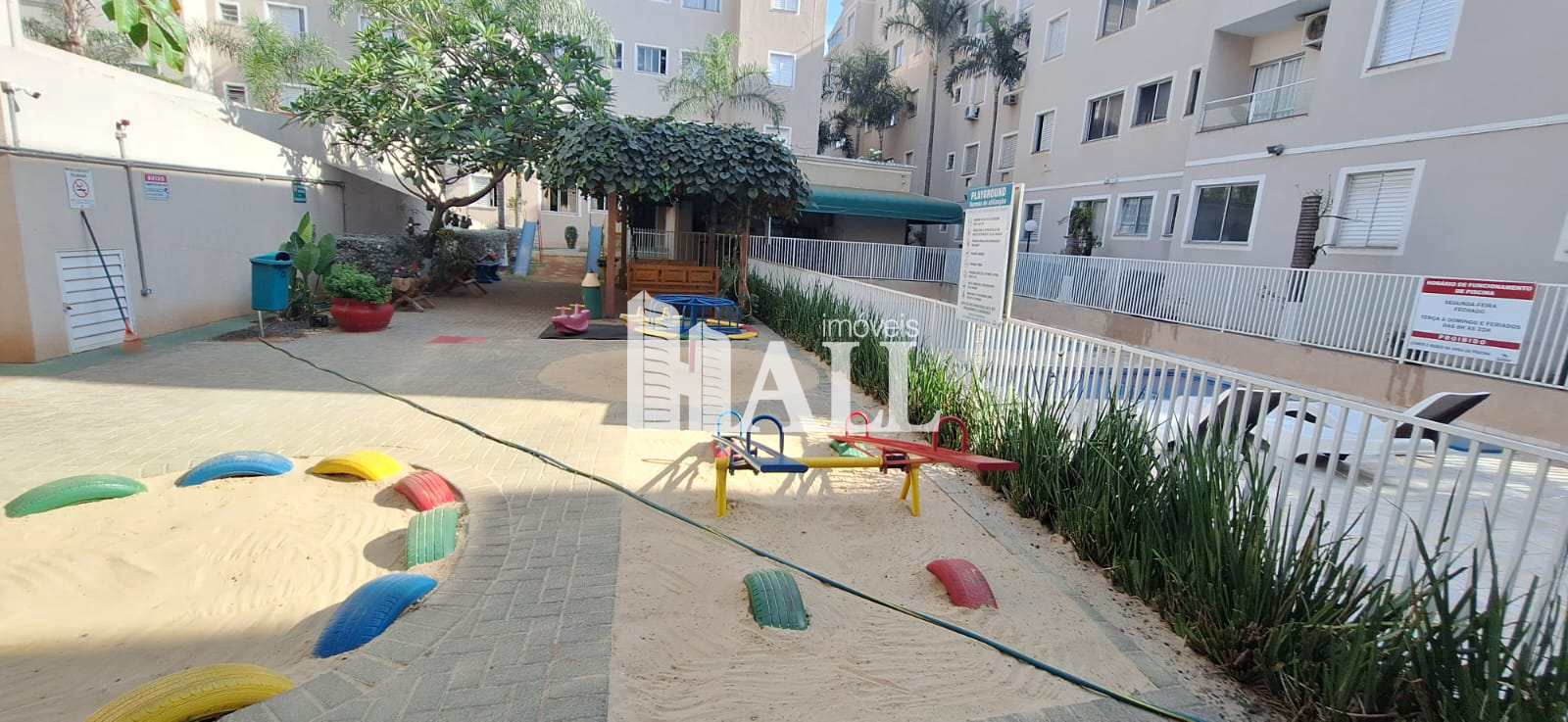 Apartamento à venda com 2 quartos, 42m² - Foto 12