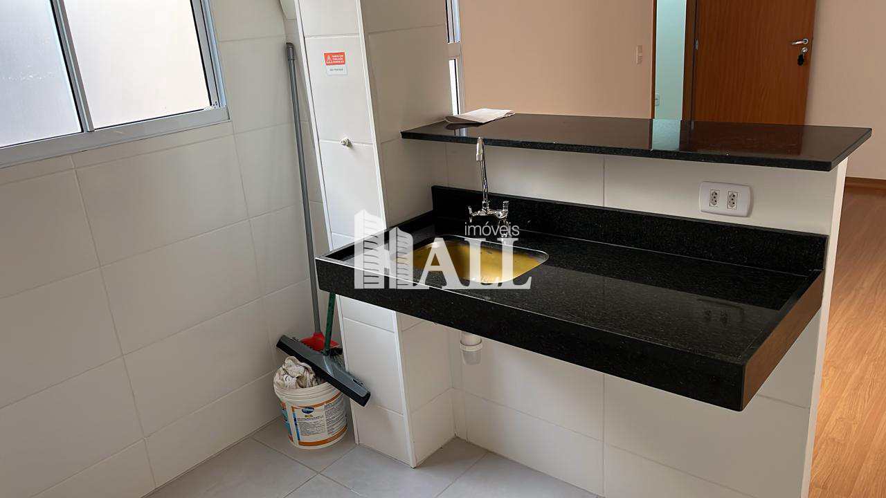 Apartamento à venda com 2 quartos, 49m² - Foto 2