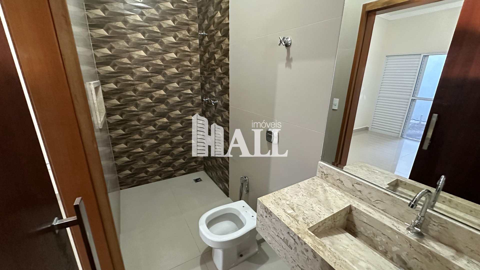 Casa à venda com 2 quartos, 70m² - Foto 9